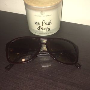 Brown unisex shades